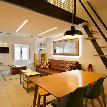 Luiz I Optimum Lofts 01 Apartmán Porto